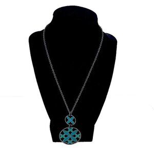 👋 3/$15 FASHION NECKLACE Green and Silver toned